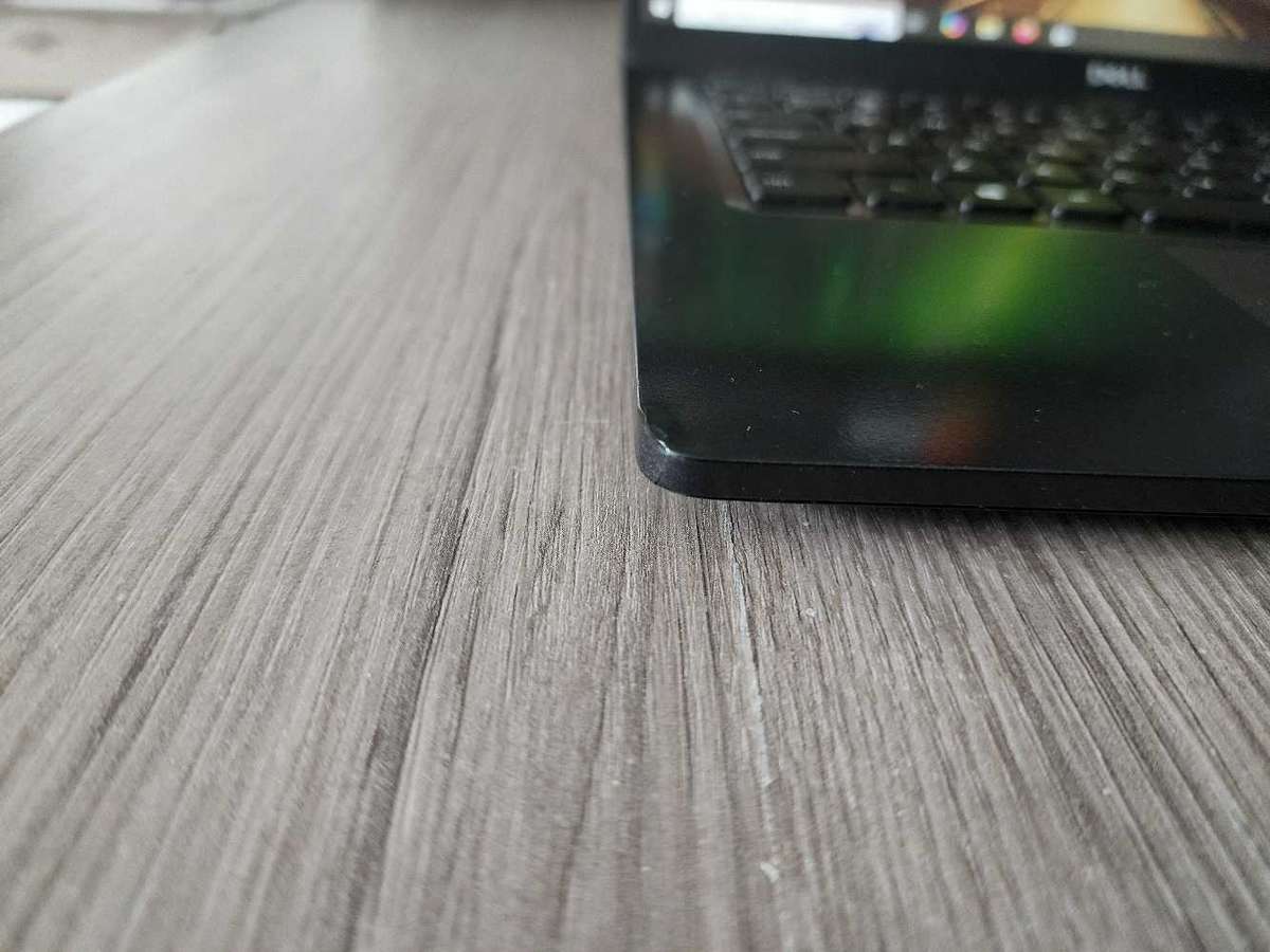 DELL LATITUDE 5300 I5 8TH GEN ULTRABOOK LAPTOP PLEASE READ AD !!!!