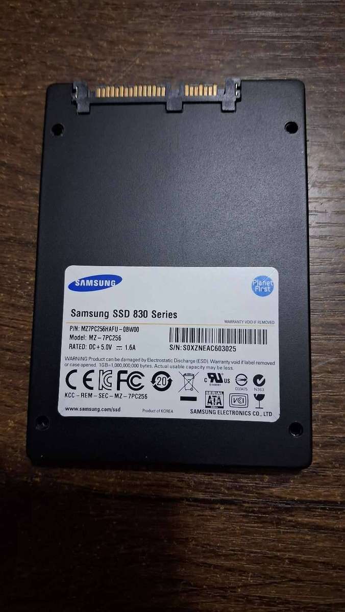 SAMSUNG 256GB SSD 830 SERIES DRIVE FOR SALE !!!!