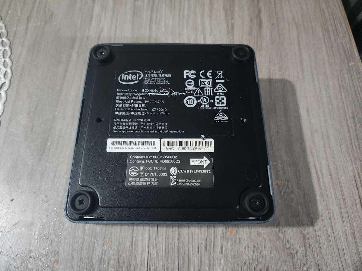 INTEL NUC 7 MINI PC FOR SALE !!!