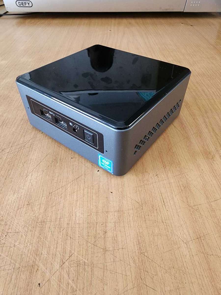 INTEL NUC6CAY MINI PC FOR SALE !!!!