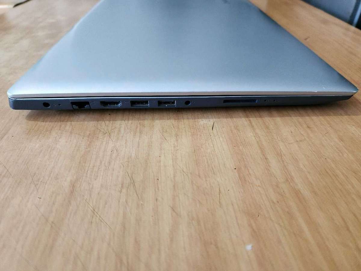 LENOVO IDEAPAD 330 IGM LAPTOP FOR SALE !!!!