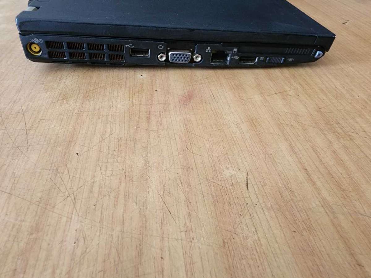 LENOVO THINKPAD X200 ULTRABOOK LAPTOP FOR SALE PLEASE READ AD !!!