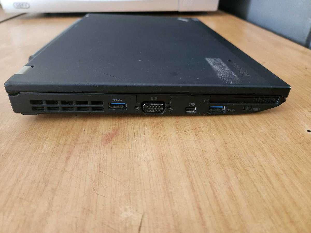 LENOVO THINKPAD X230 ULTRABOOK i5 LAPTOP FOR SALE !!!!