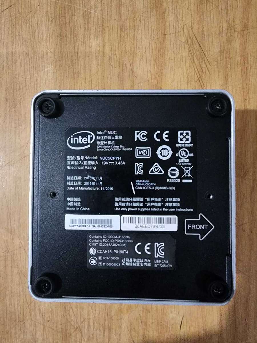 INTEL NUC 5 MINI PC FOR SALE !!!!