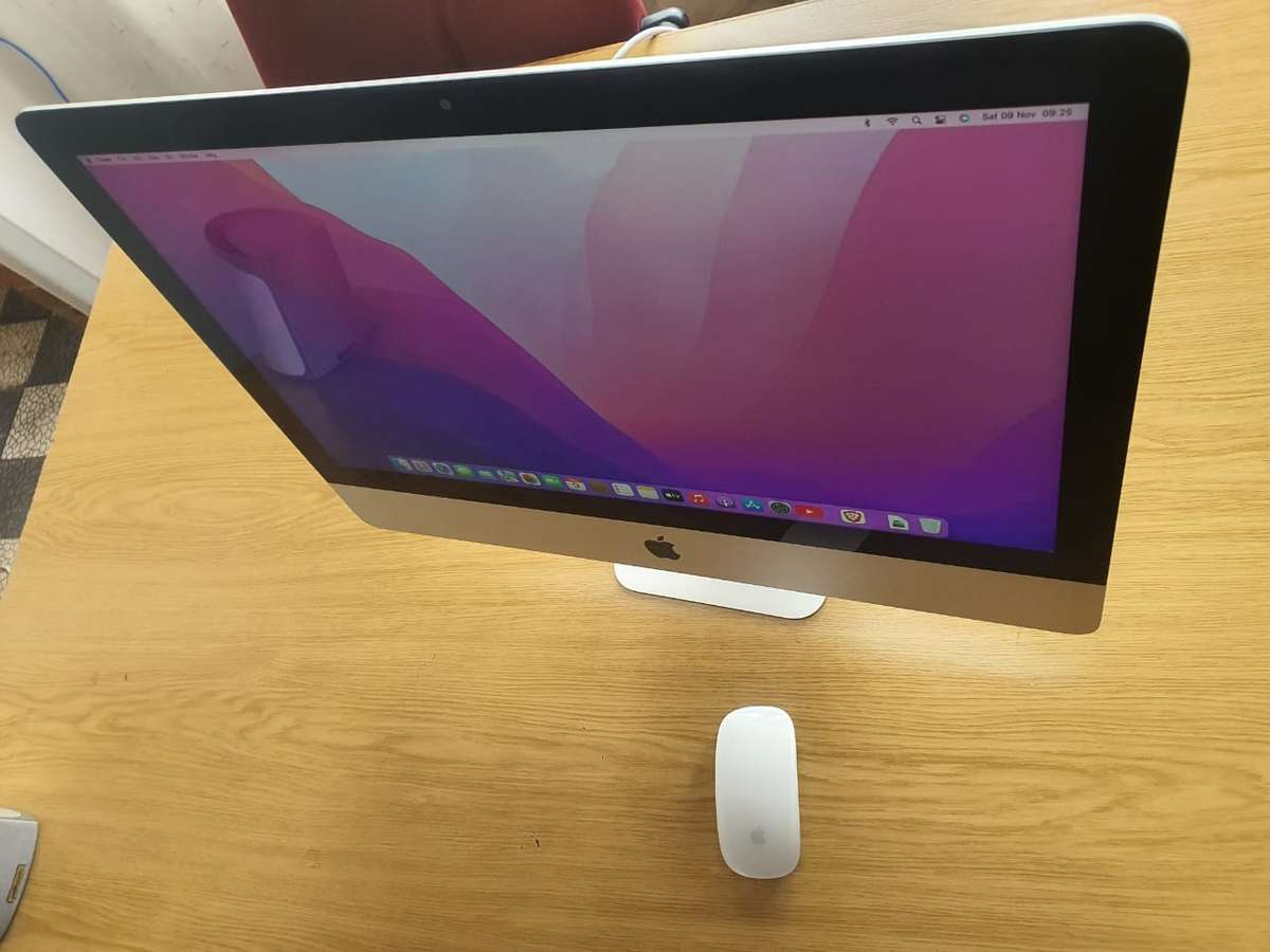 Apple iMac 21.5 Inch Late 2015 Intel Core i5 1TB HDD/8GB RAM