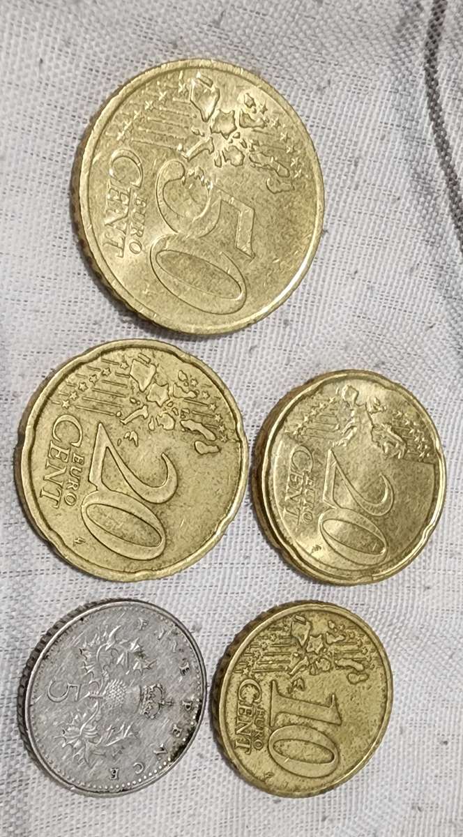 COLLECTION OF OLD EURO COINS