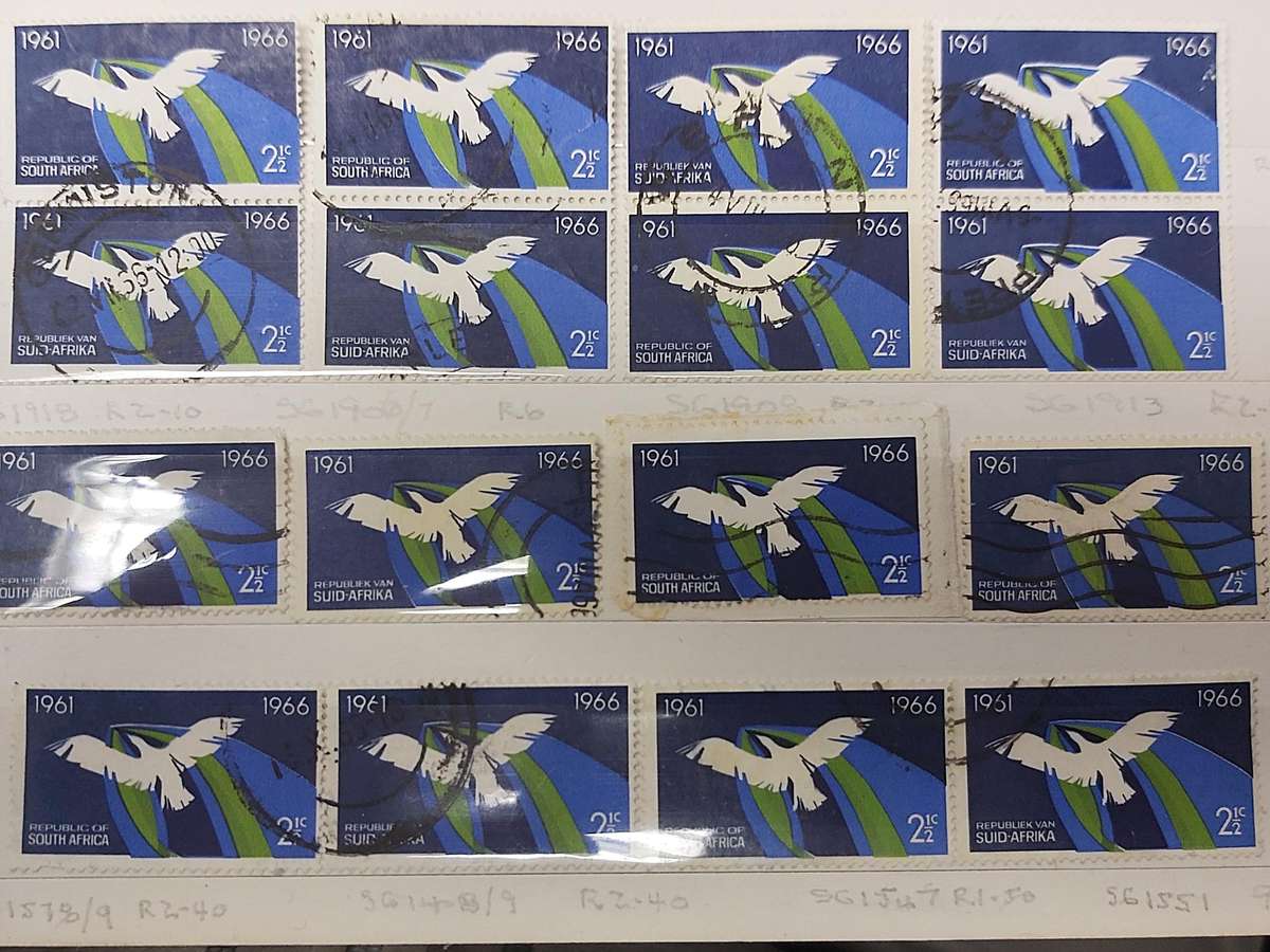 1966 RSA 2 1/2C STAMPS COLOR SHIFT VARIETIES