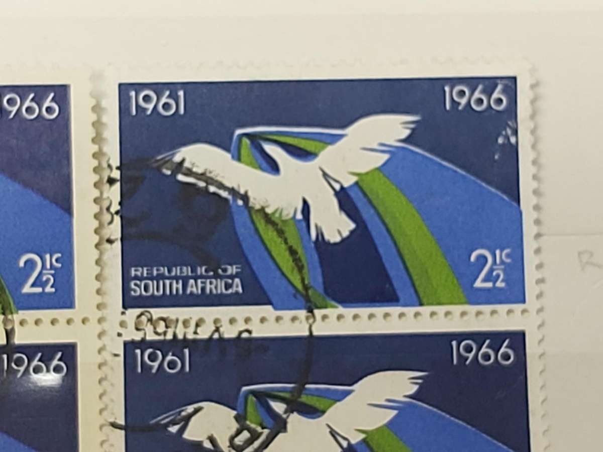 1966 RSA 2 1/2C STAMPS COLOR SHIFT VARIETIES