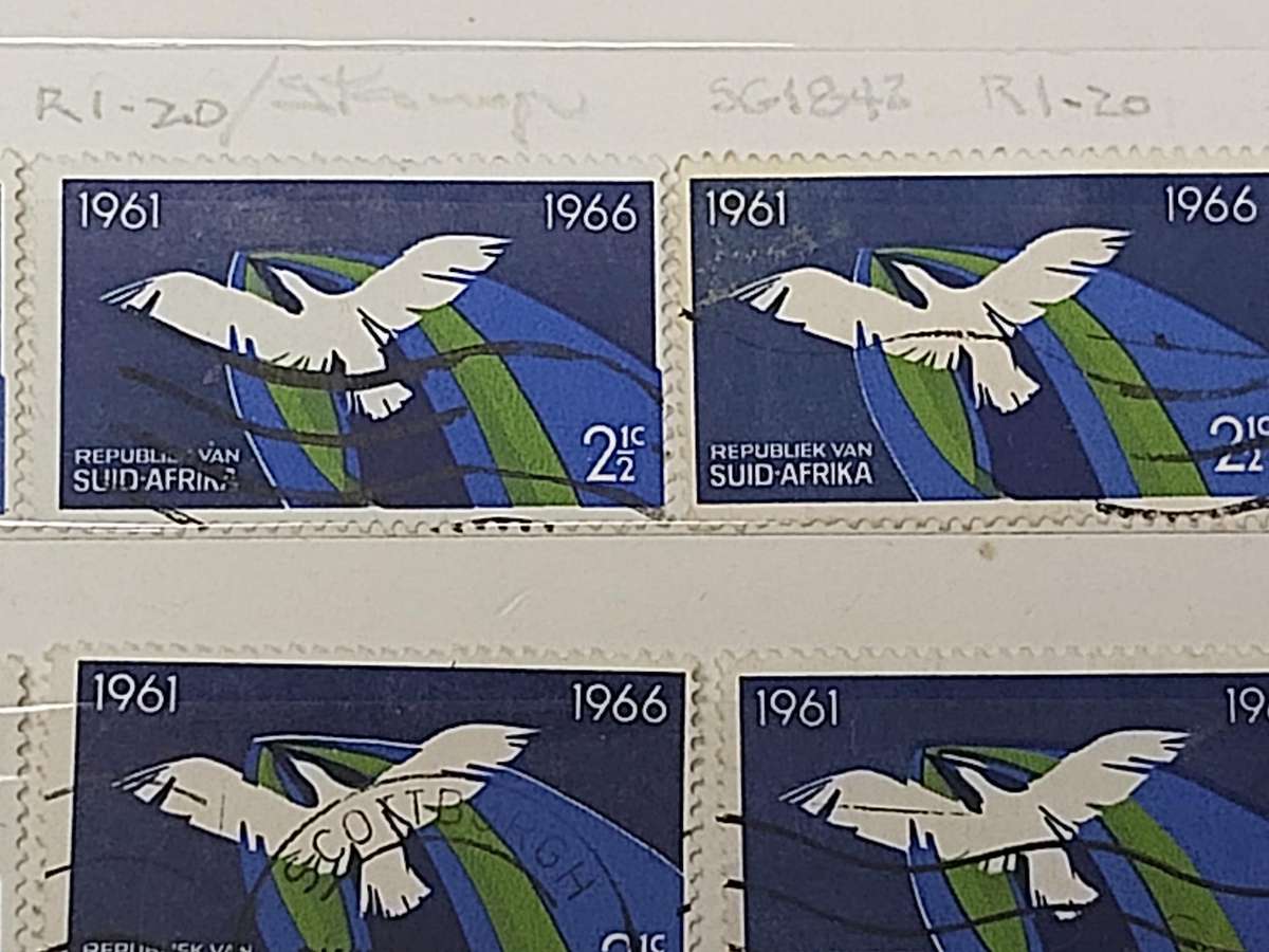 1966 RSA 2 1/2C STAMPS COLOR SHIFT VARIETIES