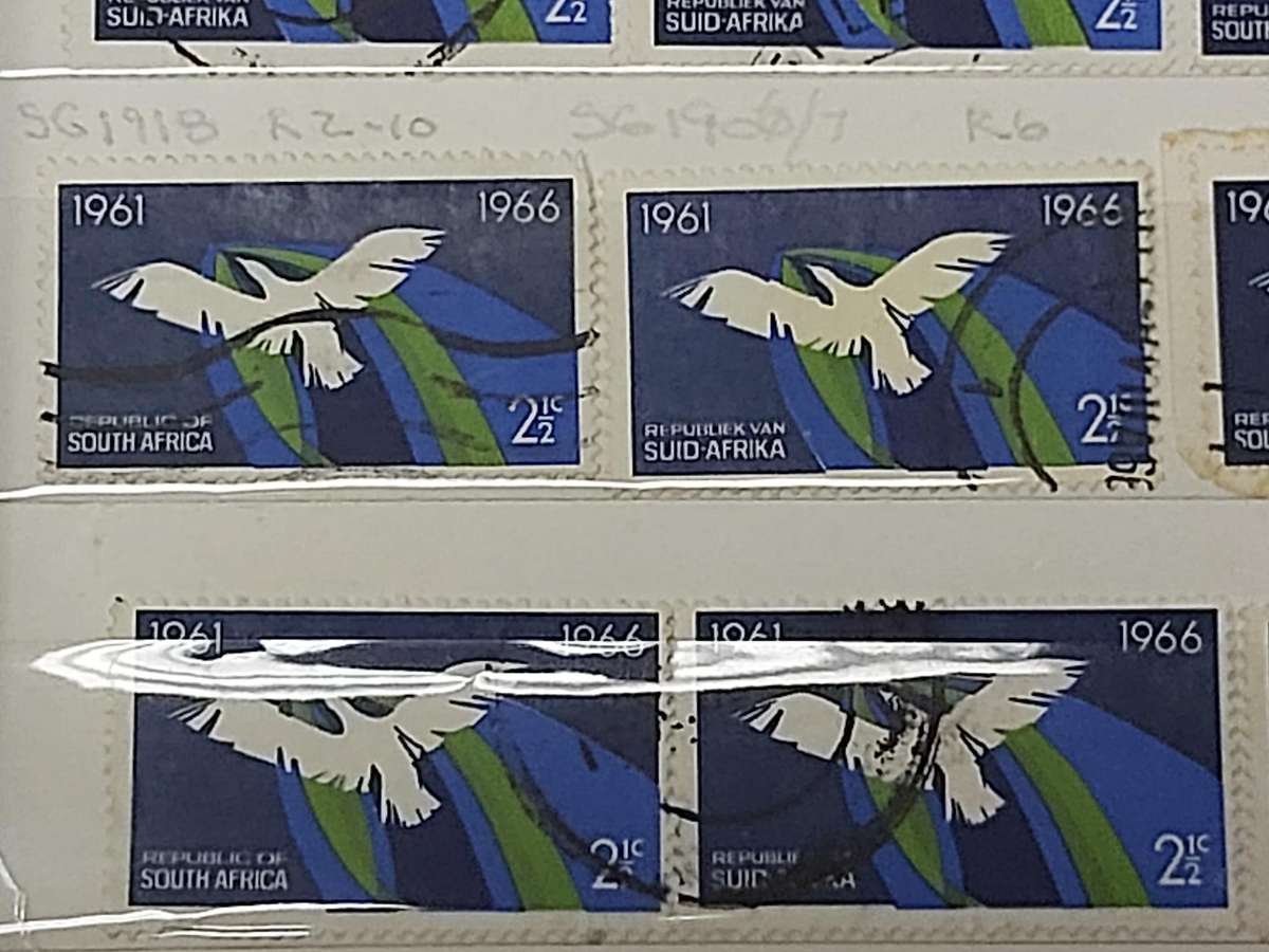 1966 RSA 2 1/2C STAMPS COLOR SHIFT VARIETIES