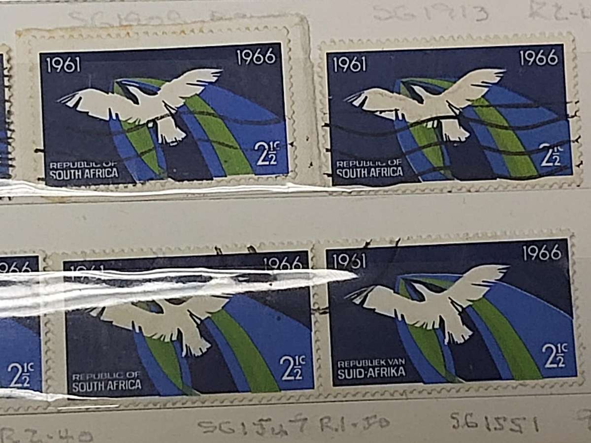 1966 RSA 2 1/2C STAMPS COLOR SHIFT VARIETIES