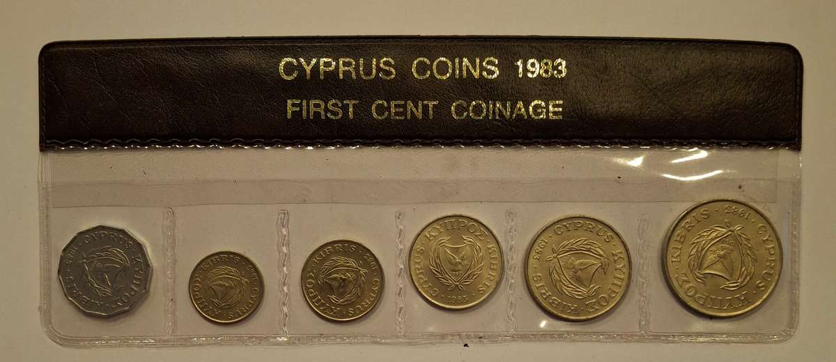 1983 - CYPRUS UNCIRCULATED COIN SET