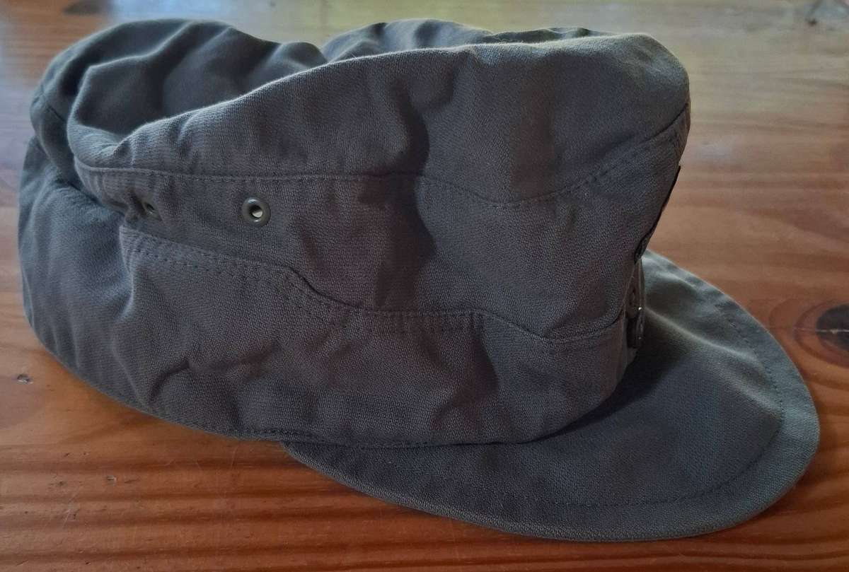 GERMAN FIELD CAP - military equipment and collectible - size ca. 58/59