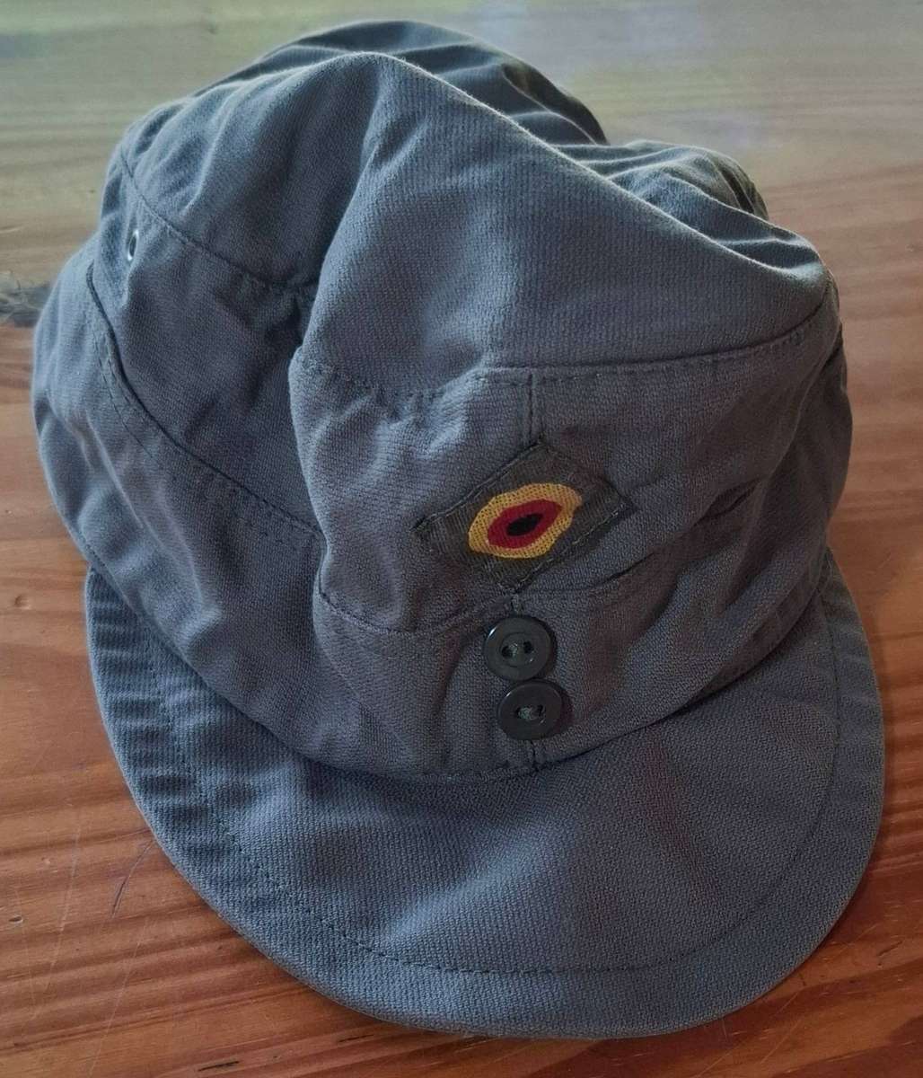 GERMAN FIELD CAP - military equipment and collectible - size ca. 58/59