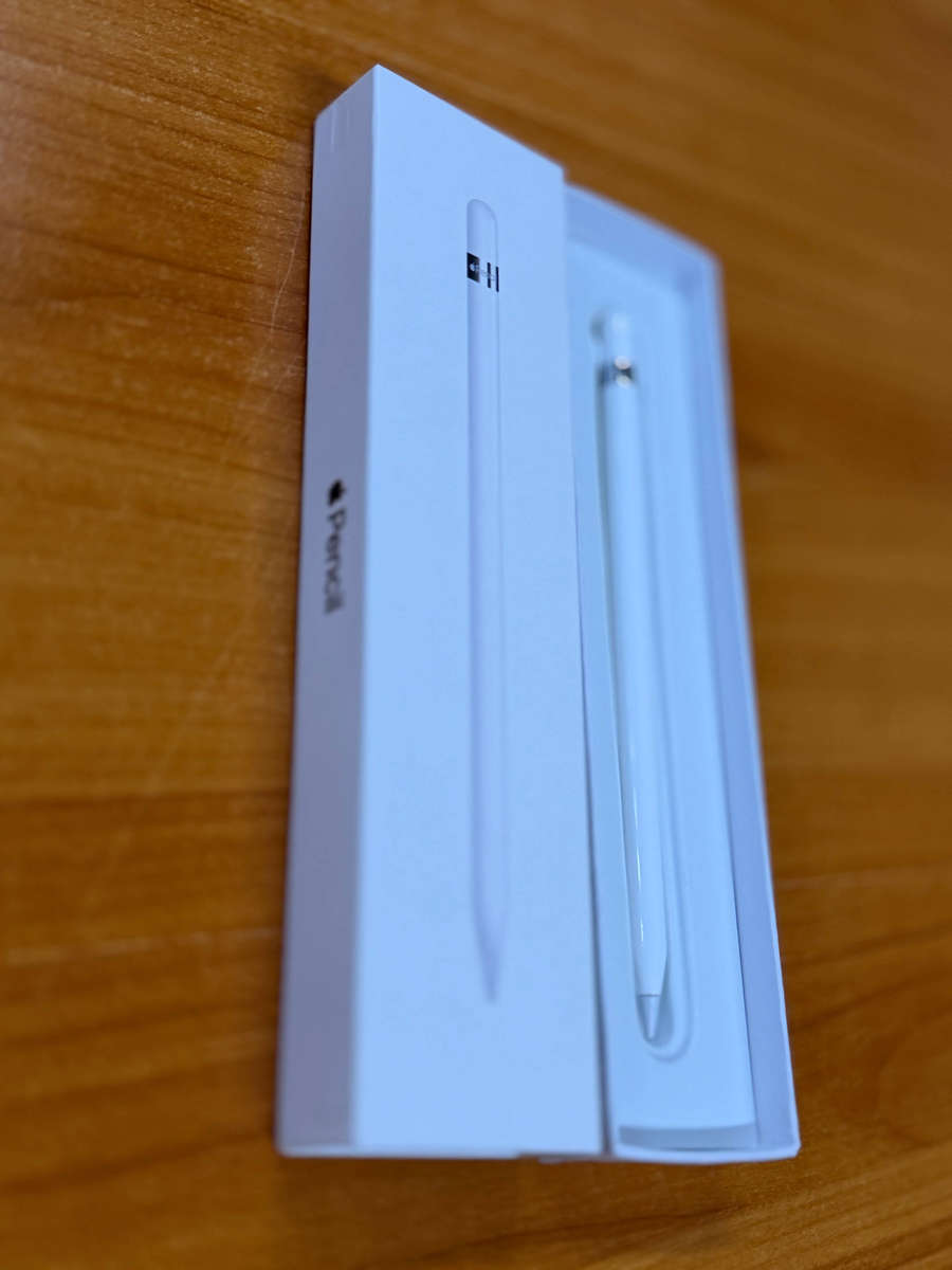 Apple Pencil (1st Generation)  Like New  Only if your IPad has iOS 18