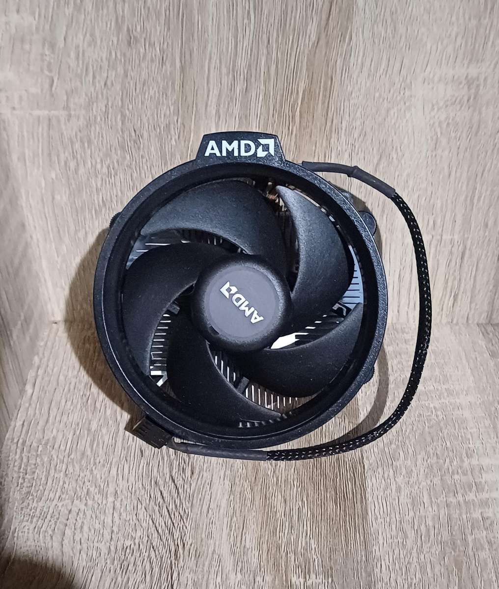 AMD Wraith Stealth Cooler