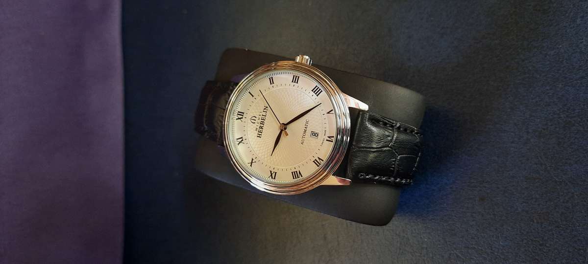 MICHEL HERBELIN DEMO WATCH