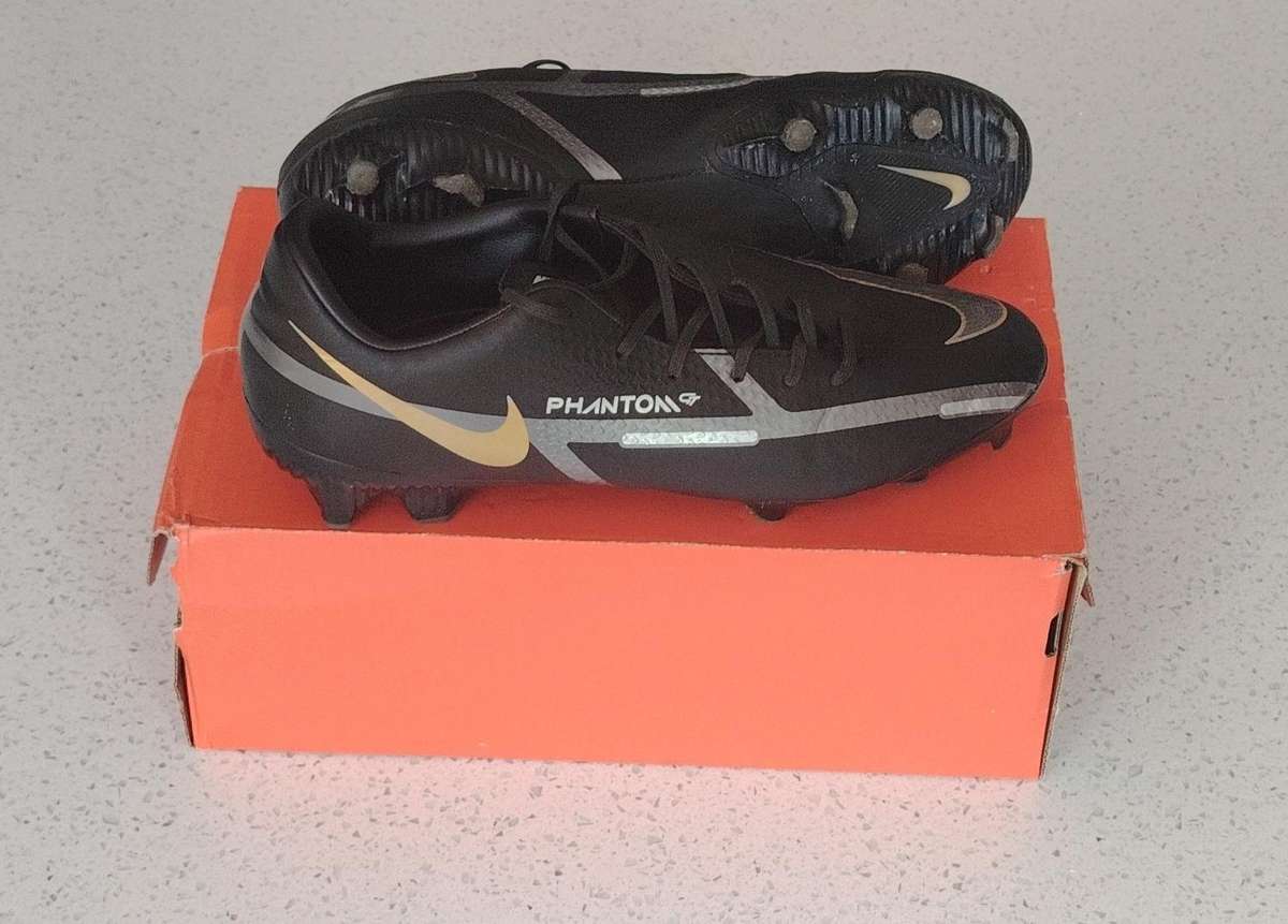 PHANTOM GT2 ACADEMY FG/MG SOCCER BOOTS