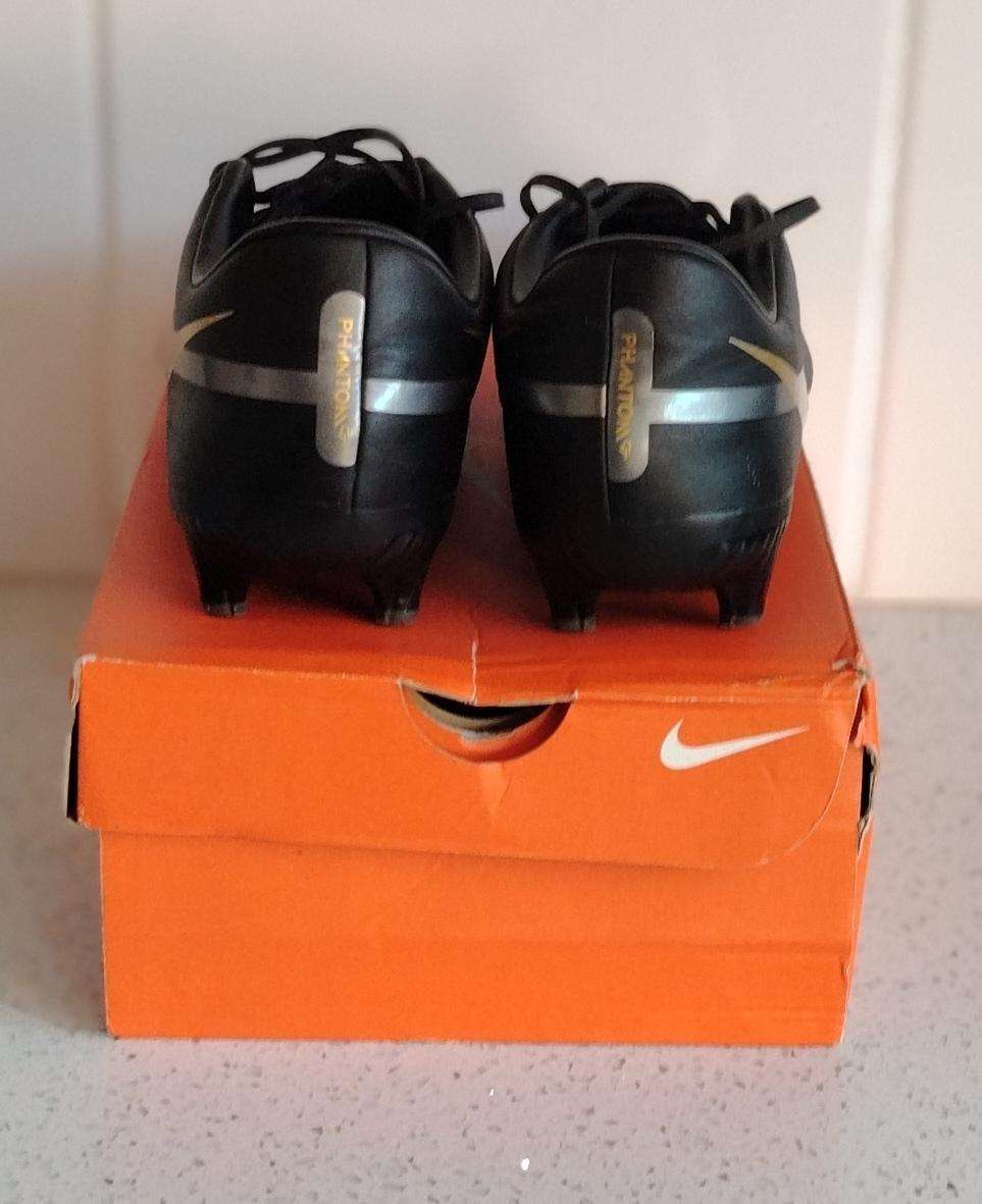 PHANTOM GT2 ACADEMY FG/MG SOCCER BOOTS