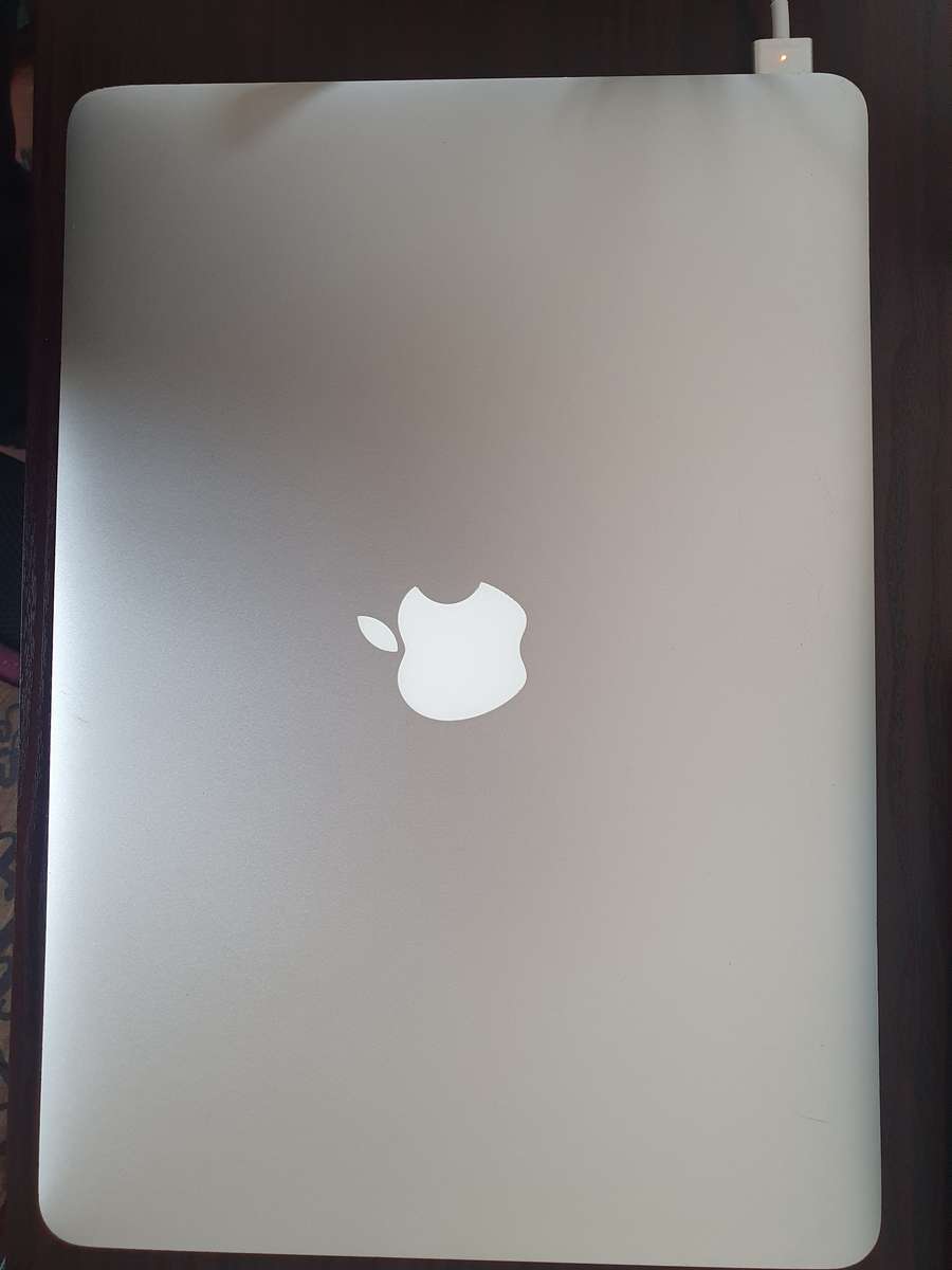 MacBook Air 13" Early 2014