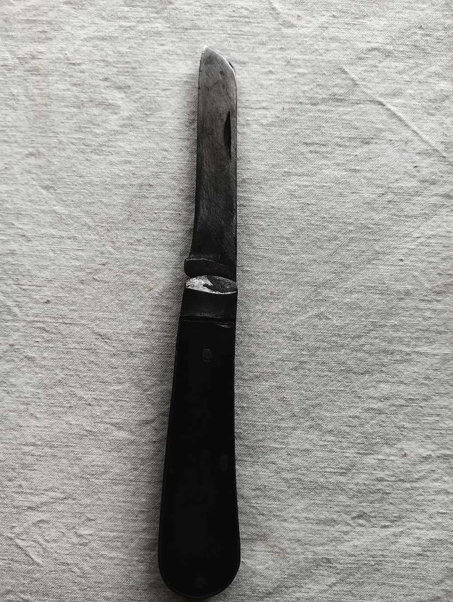 A collection of Joseph Rodgers pocket knives