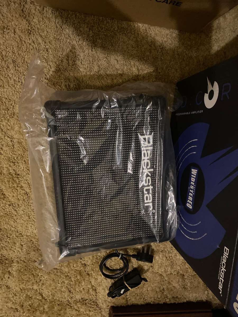 Black star guitar amp