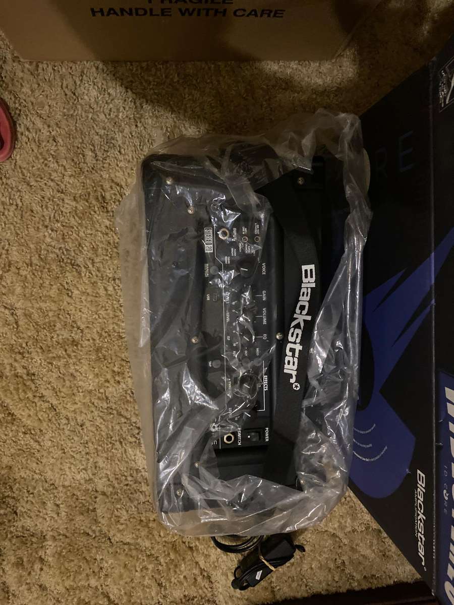 Black star guitar amp