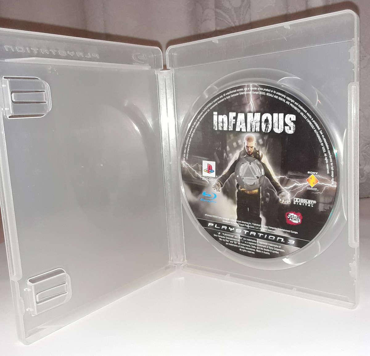 Sony Playstation 3 Slim Bundle in excellent cosmetic condition