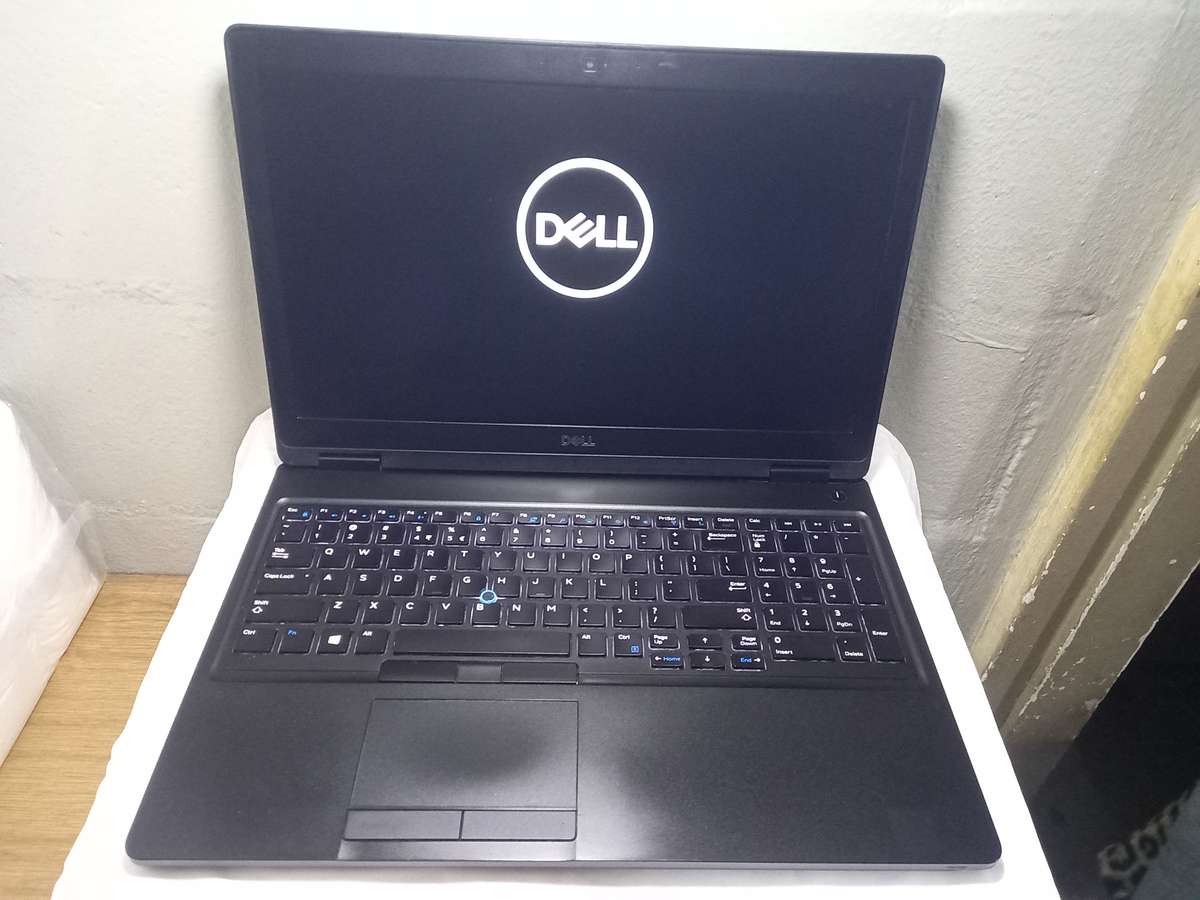 Dell Core i5-8th Gen 8350U 16gb Ram 512 M.2 SSD