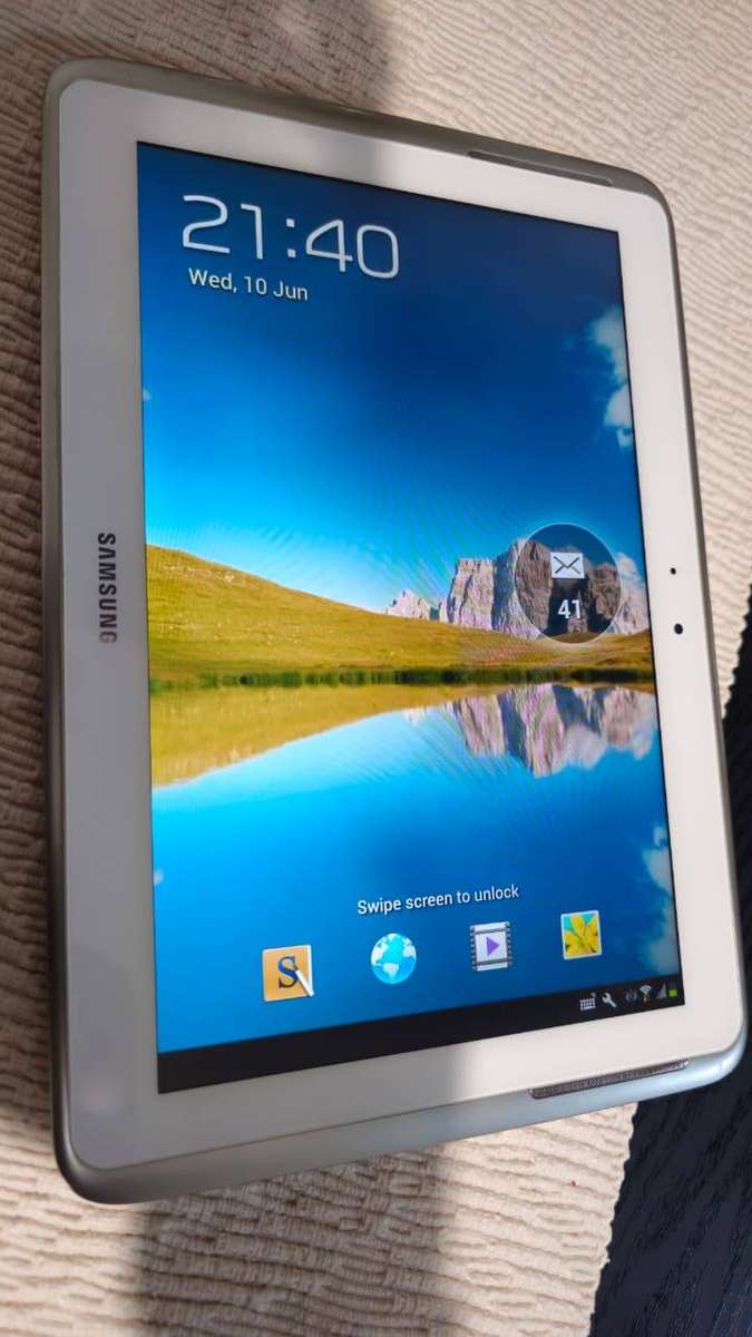 Samsung Galaxy Note 10.1 Tablet