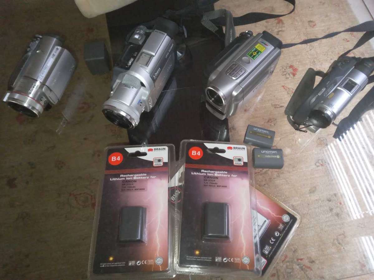 Handycam w/ panasonic camera lot
