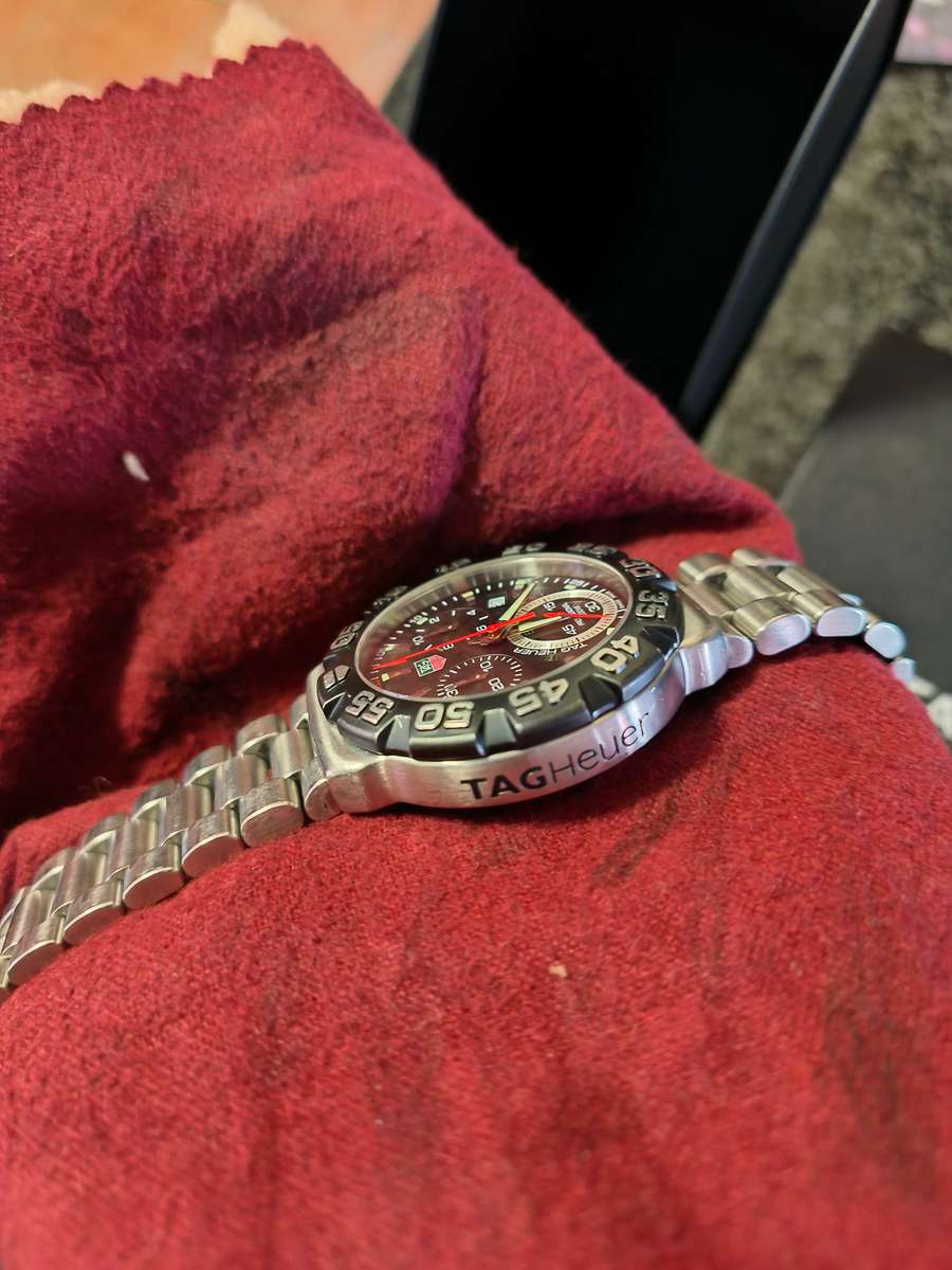 TAG HEUER F1 PROFESSIONAL CHRONOGRAPH