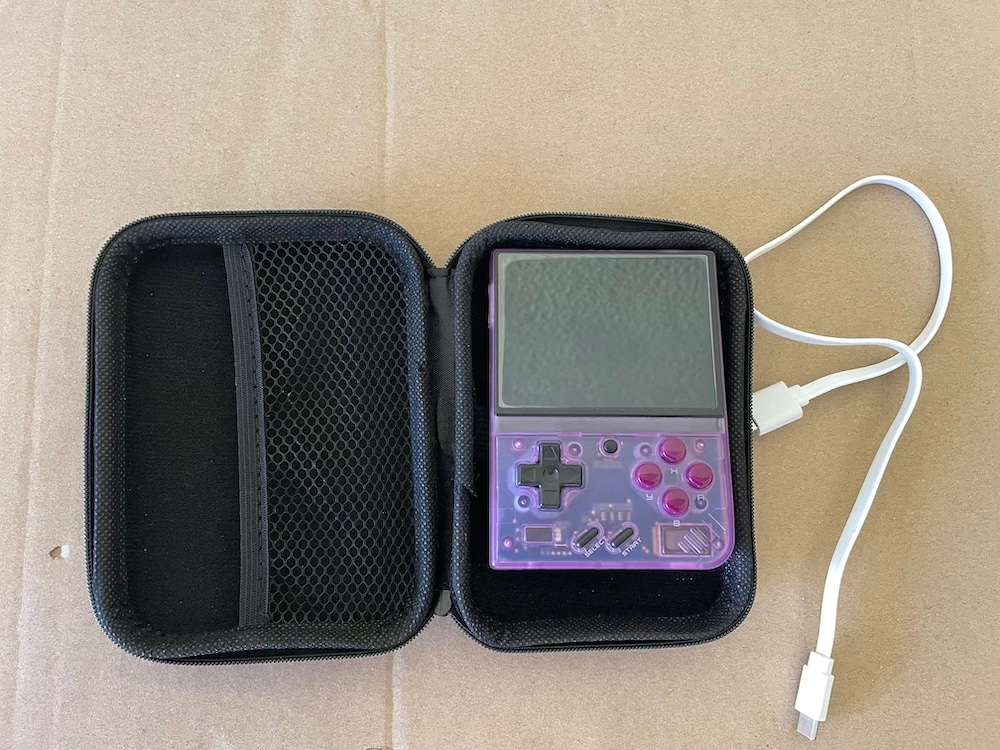 Miyoo Mini Plus with 128GB SD Card and Travel Case