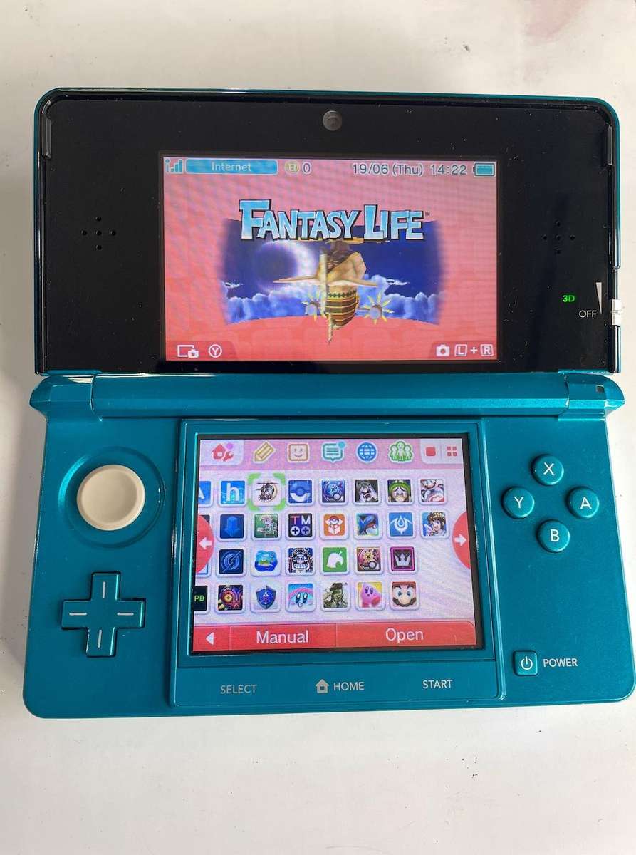 Nintendo 3ds Aqua Blue with CFW and 64GB SD Card