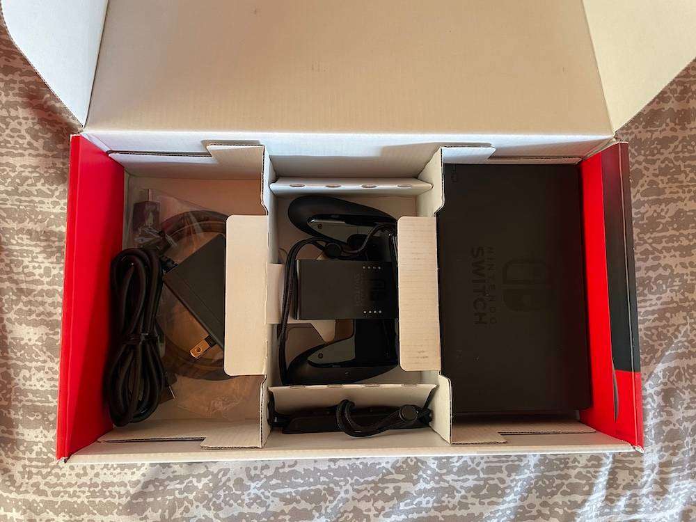 Nintendo Switch V1 Unpatched Hard Modded with all accessories