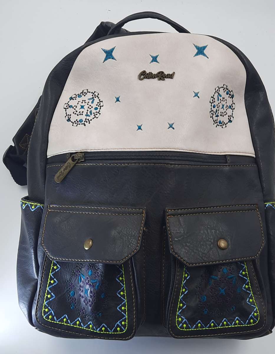 ##COTTON ROAD BACKPACK## SUPER NICE### IN BLACK/CREAM