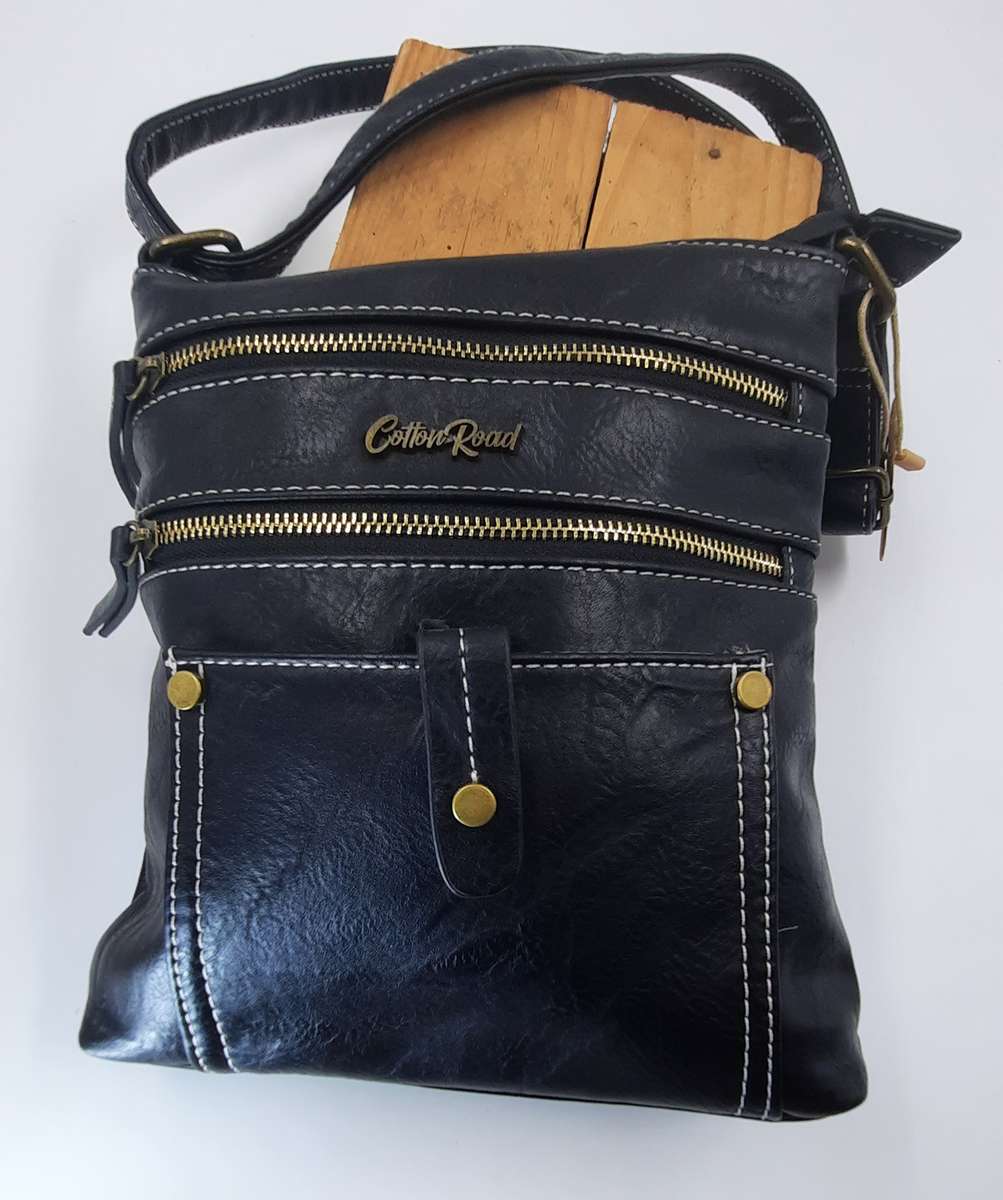 ##SUPER STYLISH## COTTON ROAD SLING/SHOULDER BAG IN BLACK!! ##VERY NICE##