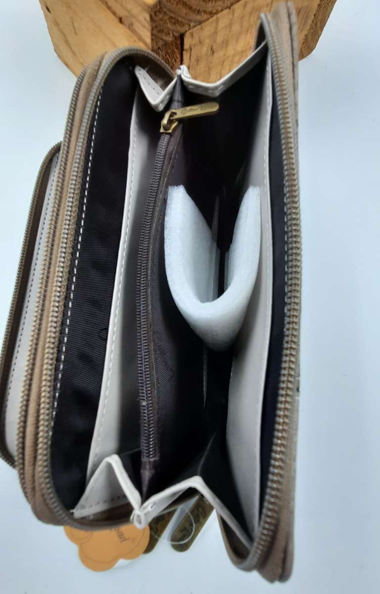 COTTON ROAD PURSE! BEIGE OR LIGHT BROWN!!