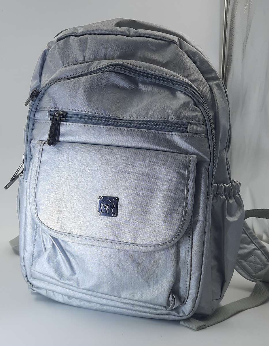 Cottton Road backpack in light silver! Modern and sophisticated look!Spacious backpack!
