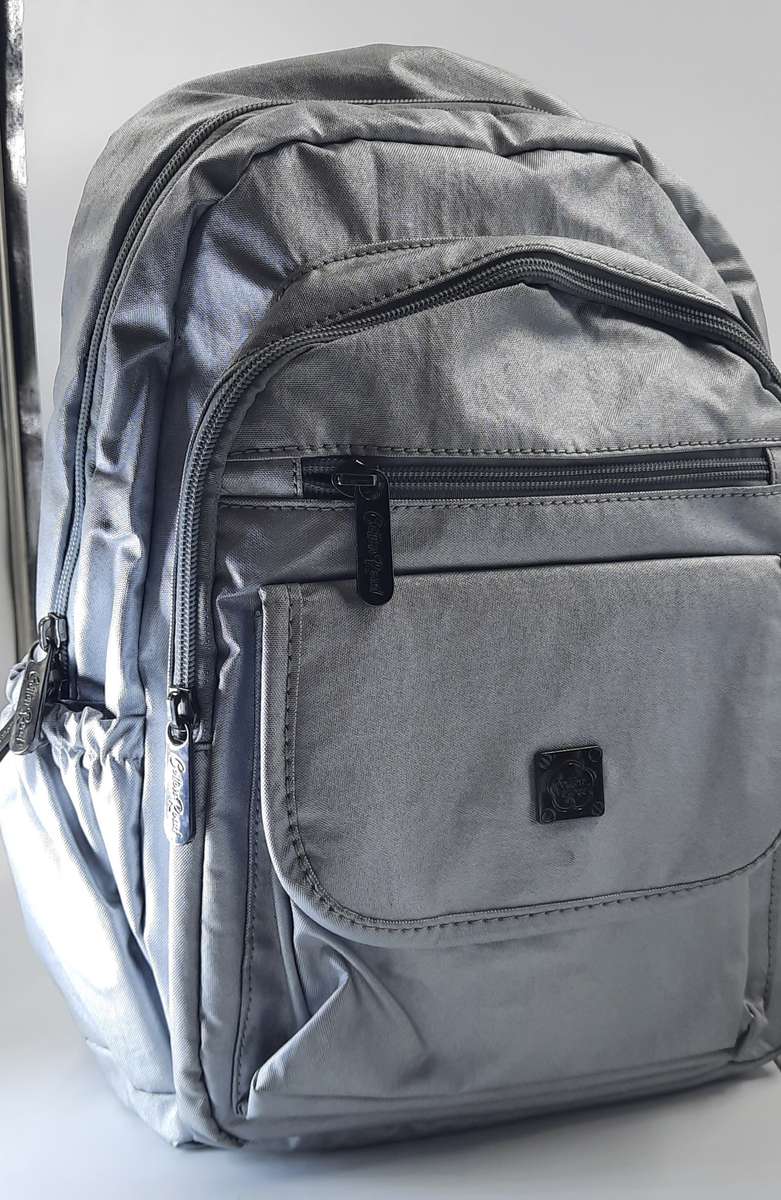 Cottton Road backpack in light silver! Modern and sophisticated look!Spacious backpack!
