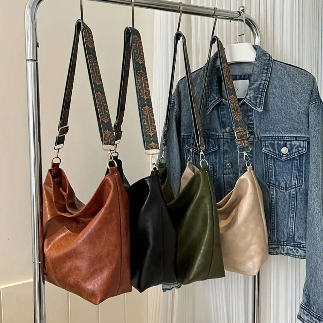 Minimalist Retro Tote Bag - Spacious Shoulder Bag - Brown