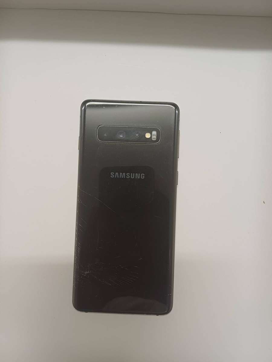 Samsung Galaxy S10  Non-Functional Screen (Charges & Makes Sounds)