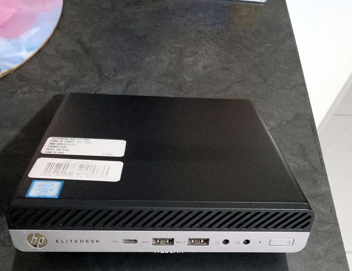 HP Elite Desk 800 mini 65w Core i5 desk computer