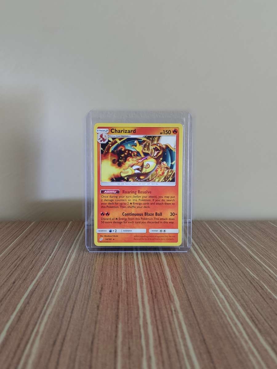 Pokémon: Charizard Regular Rare #14/181 - Mint Condition | Sun & Moon: Team Up (2019)