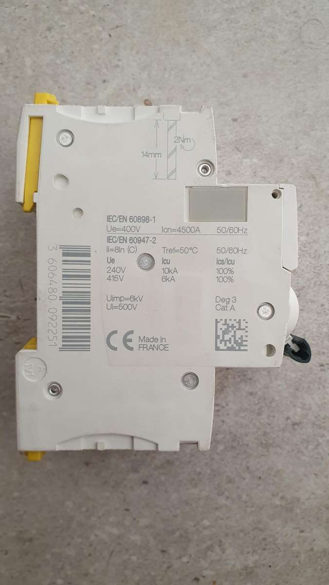Schneider Electric Acti 9 IC60a MCB, 2P, 16A, Type AC