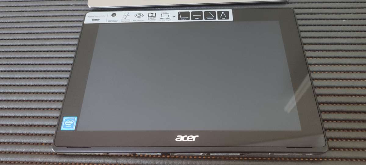 Acer Switch Tablet & Laptop | For Spares or Repairs