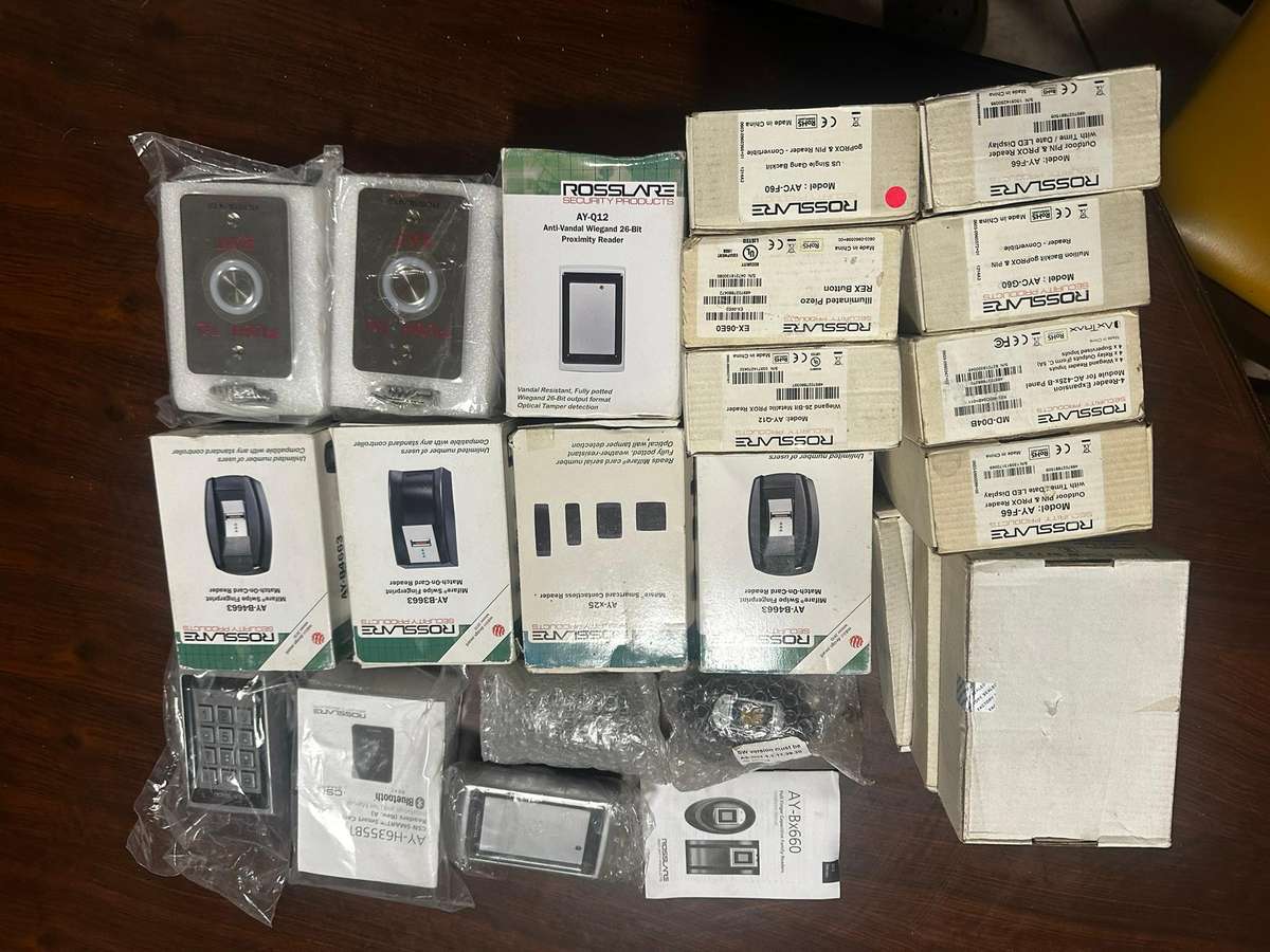 MASSIVE ROSSLARE ACCESS CONTROL BUNDLE