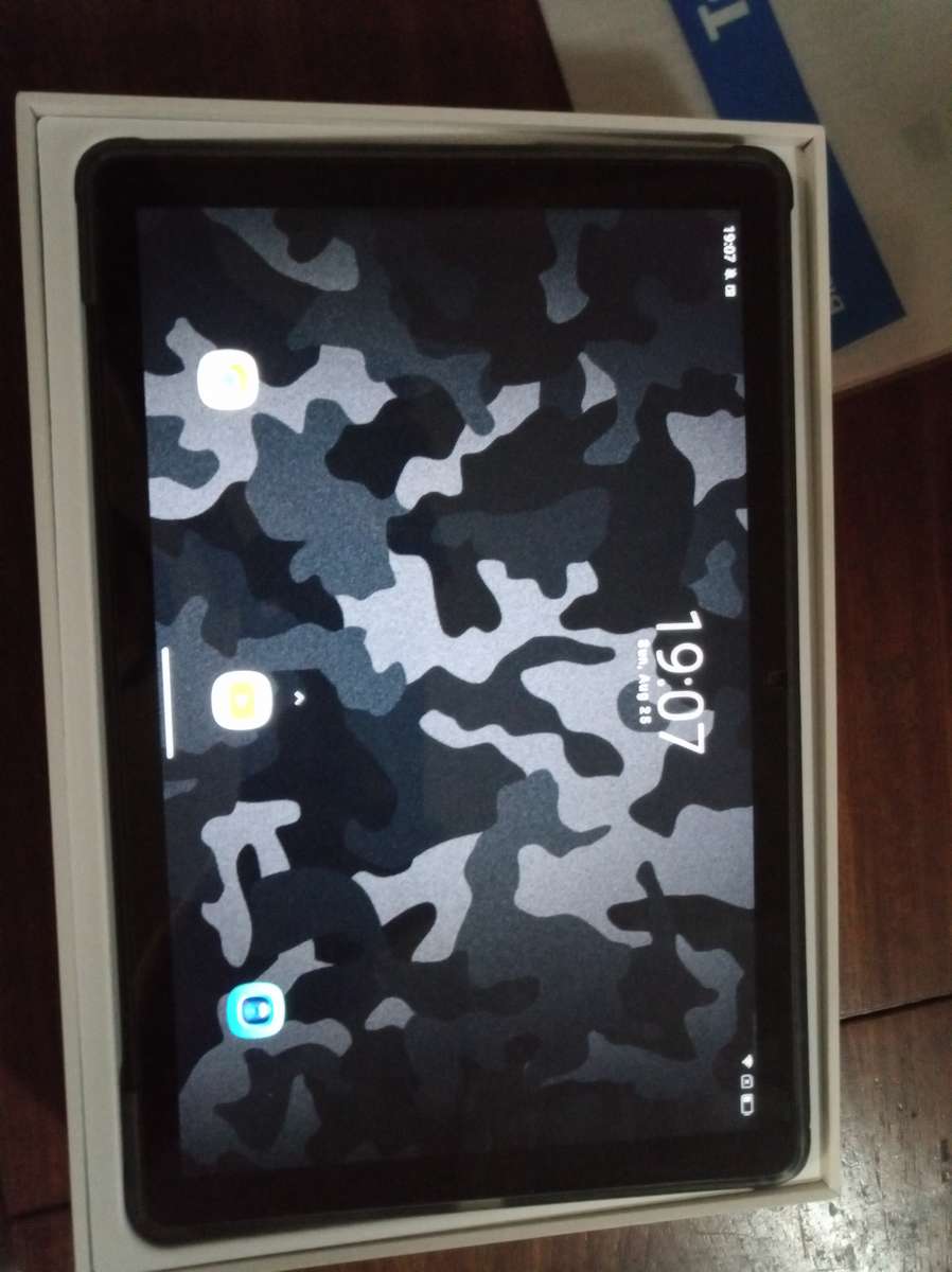 Blackview Tab 80 64GB Grey Bundle LIKE NEW