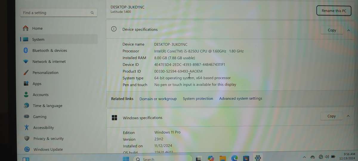 Dell Latitude 5400 - Intel i5 8th Gen - 8Gb Ram - 256 SSD