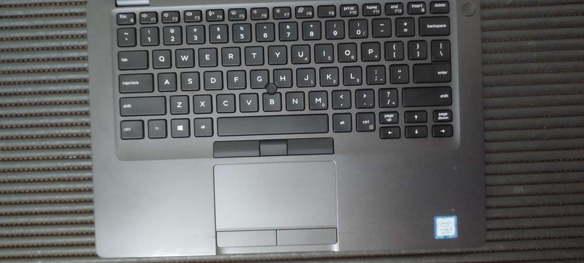 Dell Latitude 5400 - Intel i5 8th Gen - 8Gb Ram - 256 SSD